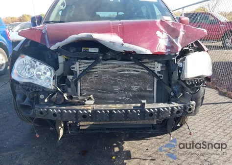 2018 Dodge Grand Caravan Sxt z USA, uszkodzony, nr VIN 2C4RDGCG2JR266978